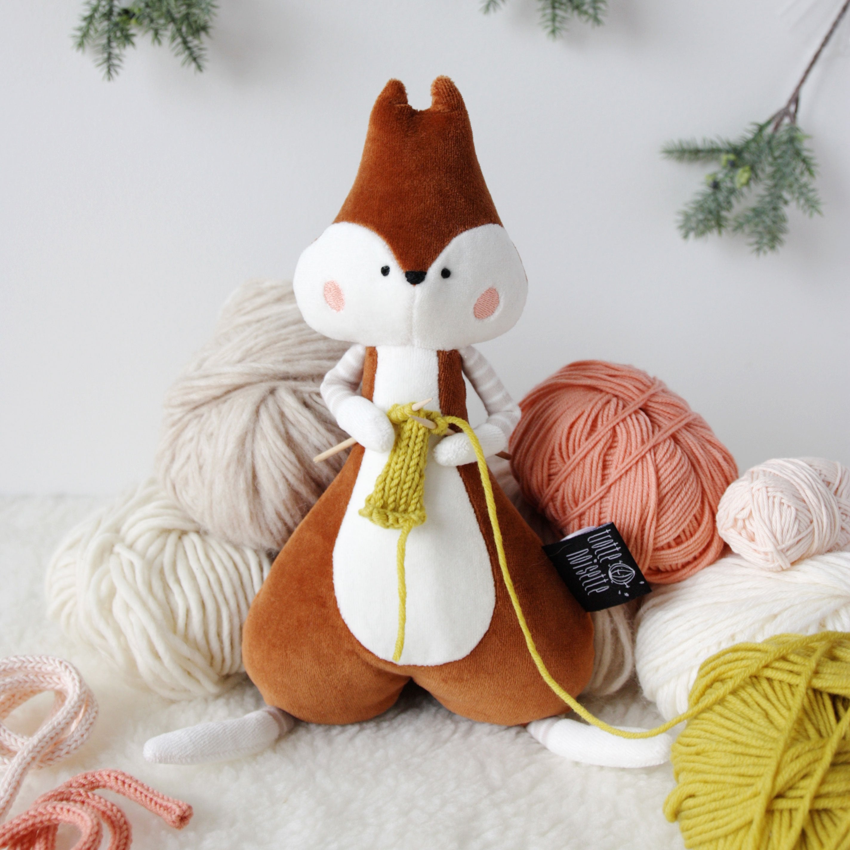 Doudou écureuil déco chambre bébé, garçon et fille