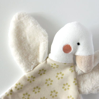 Doudou plat Canard beige fait main en France deco chambre bébé, détail